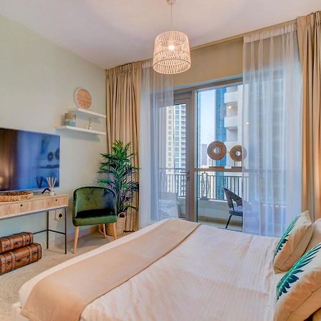 Durrani Homes - Luxurious Studio Near Dubai Mall With Pool View ภายนอก รูปภาพ