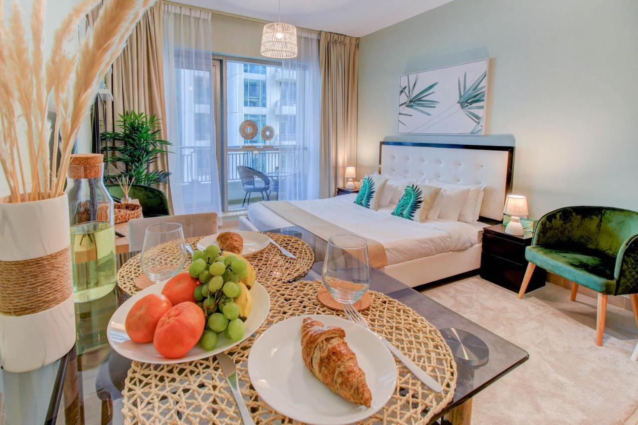 Durrani Homes - Luxurious Studio Near Dubai Mall With Pool View ภายนอก รูปภาพ