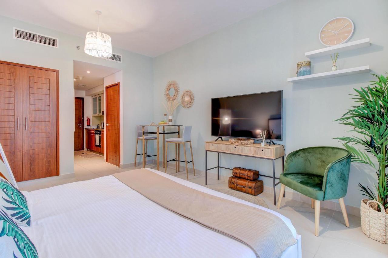 Durrani Homes - Luxurious Studio Near Dubai Mall With Pool View ภายนอก รูปภาพ